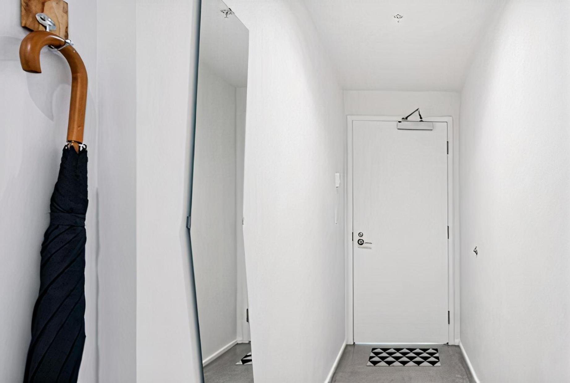 Modern, Bright & Central 1-Bed Downtown Apt Close To Rogers Arena Vancouver Exterior photo